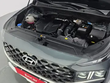 2023 Hyundai Santa Fe с пробегом 15 084 км