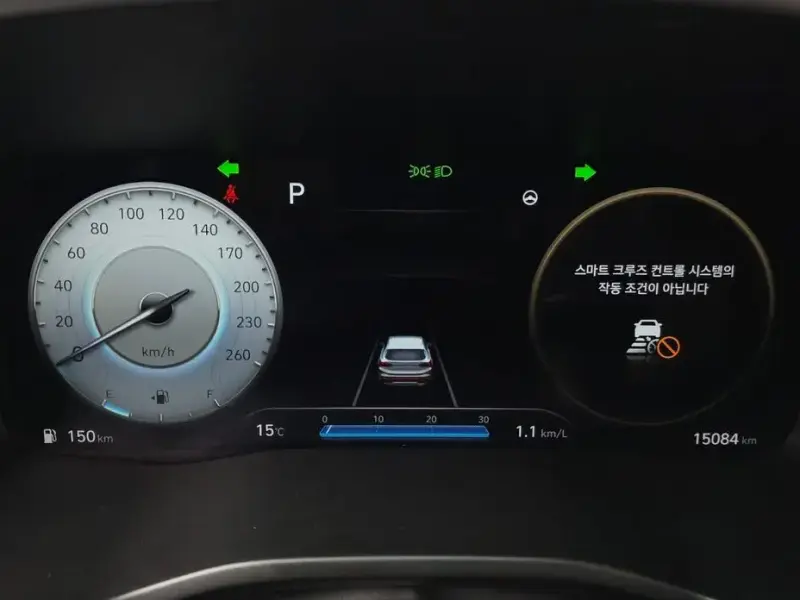2023 Hyundai Santa Fe с пробегом 15 084 км