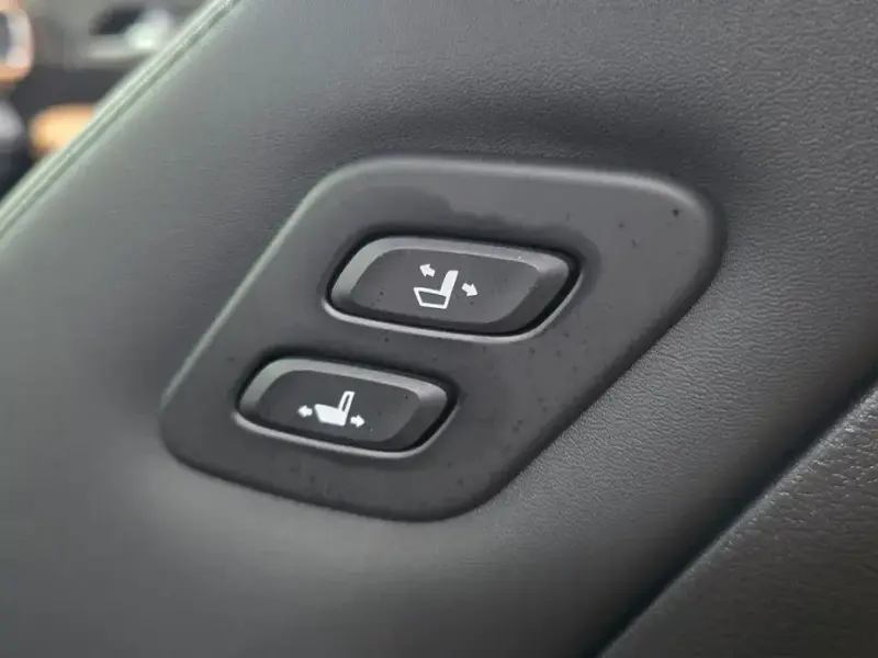 2023 Hyundai Santa Fe с пробегом 15 084 км