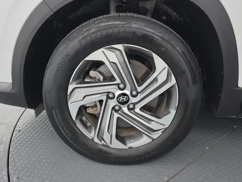 2023 Hyundai Santa Fe с пробегом 34 909 км