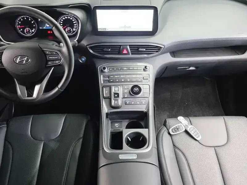 2023 Hyundai Santa Fe с пробегом 34 909 км