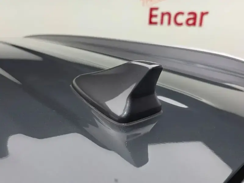 2023 Hyundai Santa Fe с пробегом 15 084 км