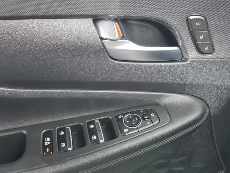 2023 Hyundai Santa Fe с пробегом 34 909 км