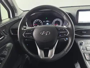 2023 Hyundai Santa Fe с пробегом 34 909 км