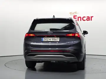 2021 Hyundai Santa Fe с пробегом 76 798 км