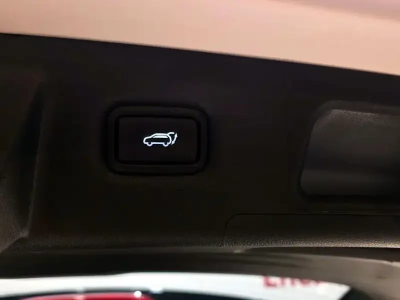 2022 Hyundai Santa Fe с пробегом 34 142 км