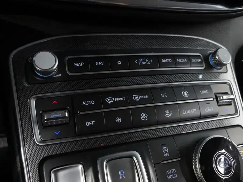 2022 Hyundai Santa Fe с пробегом 34 142 км