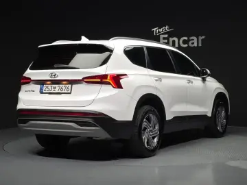 2023 Hyundai Santa Fe с пробегом 92 775 км