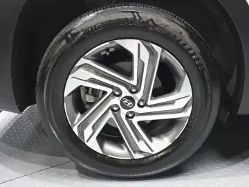 2023 Hyundai Santa Fe с пробегом 92 775 км