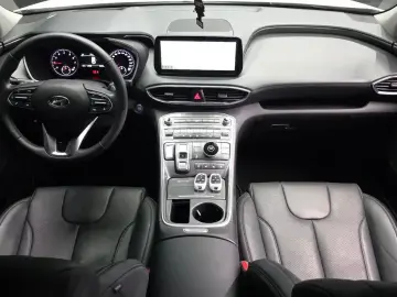 2023 Hyundai Santa Fe с пробегом 92 775 км