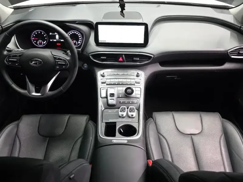 2023 Hyundai Santa Fe с пробегом 92 775 км
