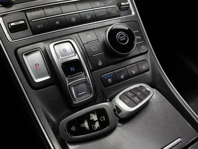 2021 Hyundai Santa Fe с пробегом 142 512 км