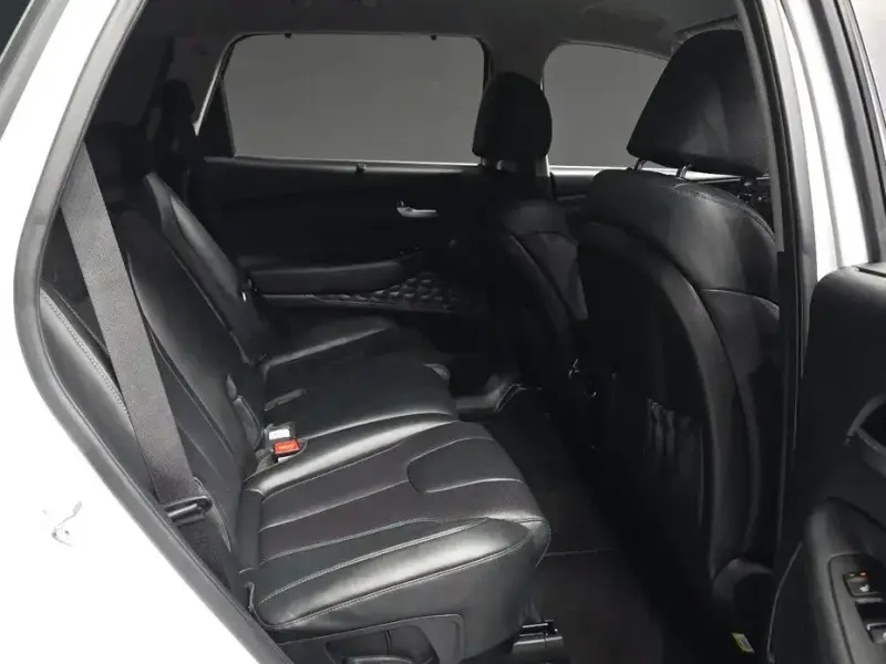 2021 Hyundai Santa Fe с пробегом 142 512 км
