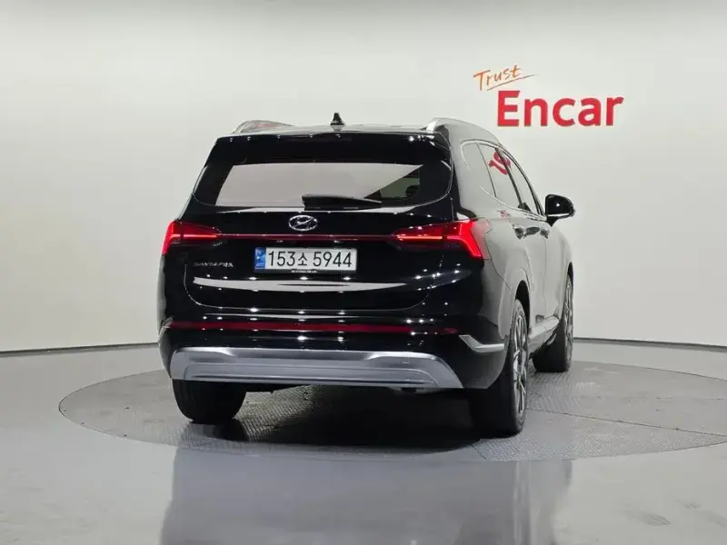 2021 Hyundai Santa Fe с пробегом 69 672 км