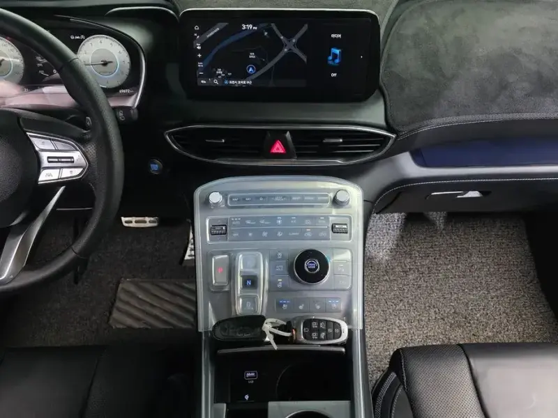 2021 Hyundai Santa Fe с пробегом 69 672 км