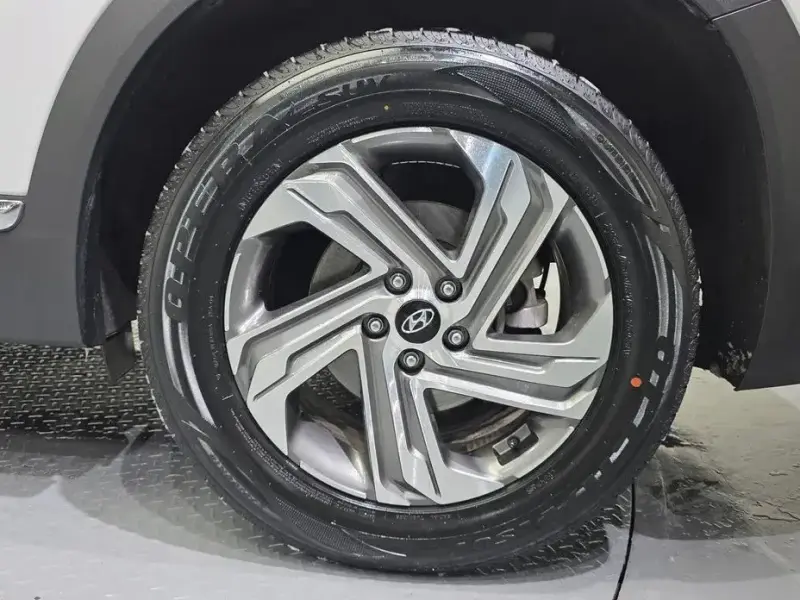 2023 Hyundai Santa Fe с пробегом 41 869 км