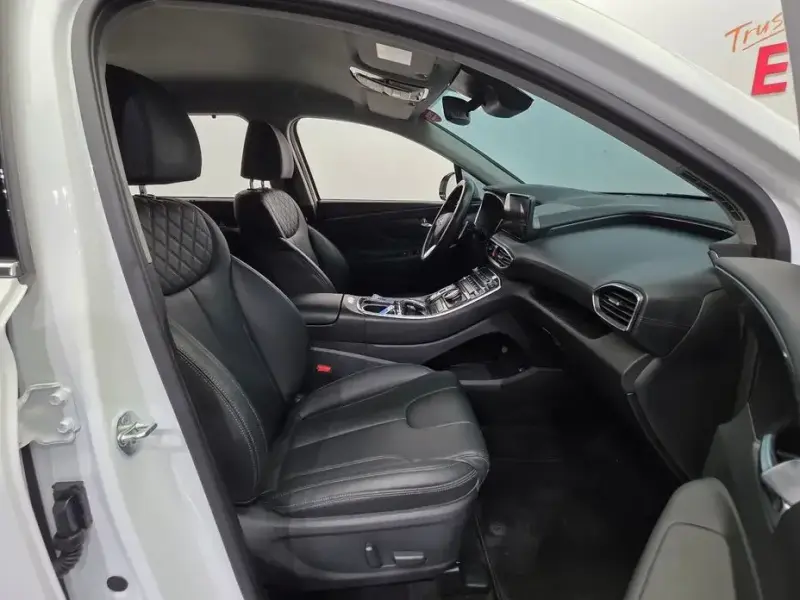 2023 Hyundai Santa Fe с пробегом 41 869 км