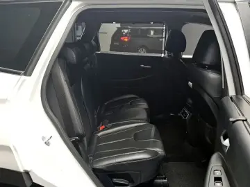 2022 Hyundai Santa Fe с пробегом 36 870 км