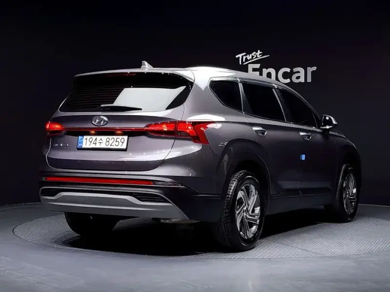 2021 Hyundai Santa Fe с пробегом 27 701 км