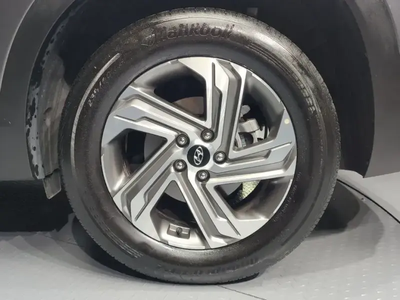 2021 Hyundai Santa Fe с пробегом 27 701 км
