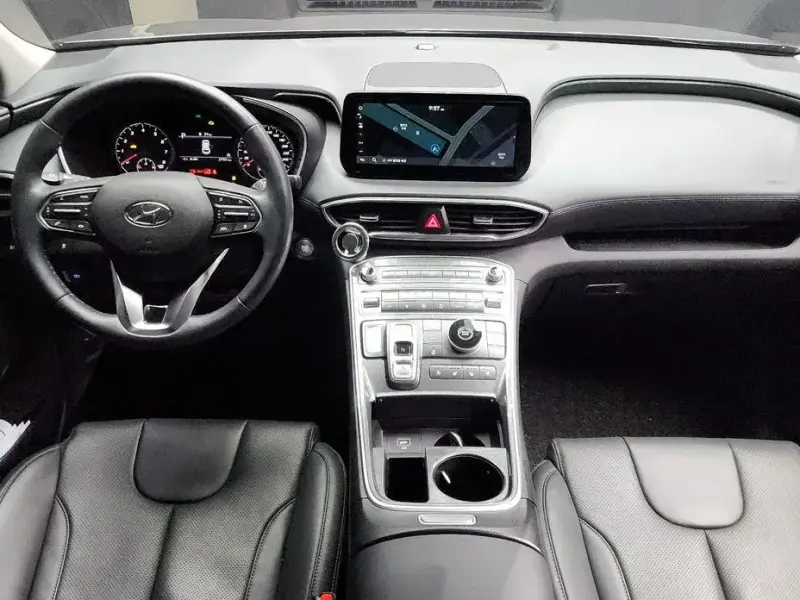 2021 Hyundai Santa Fe с пробегом 27 701 км