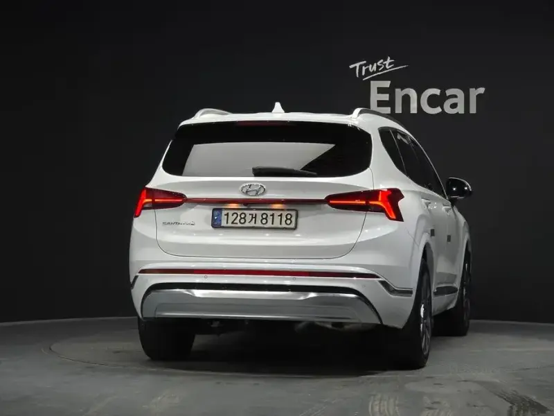 2021 Hyundai Santa Fe с пробегом 69 924 км