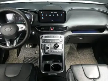2021 Hyundai Santa Fe с пробегом 69 924 км