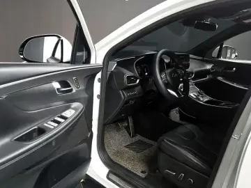 2021 Hyundai Santa Fe с пробегом 69 924 км