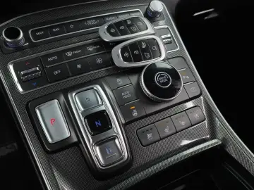 2020 Hyundai Santa Fe с пробегом 52 119 км