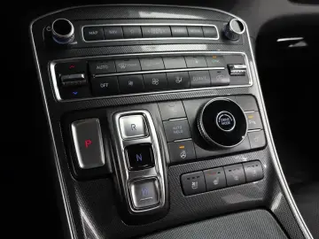 2021 Hyundai Santa Fe с пробегом 33 604 км