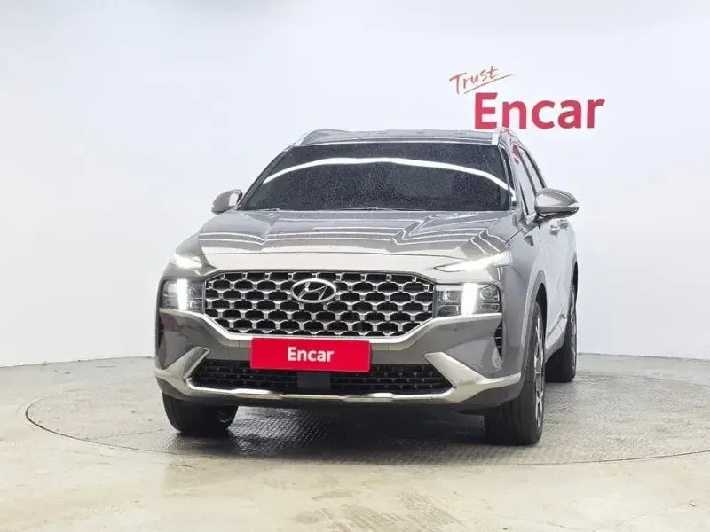 2023 Hyundai Santa Fe с пробегом 44 170 км
