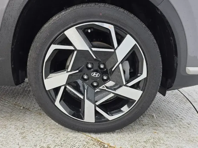 2023 Hyundai Santa Fe с пробегом 44 170 км