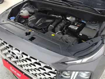 2023 Hyundai Santa Fe с пробегом 44 170 км