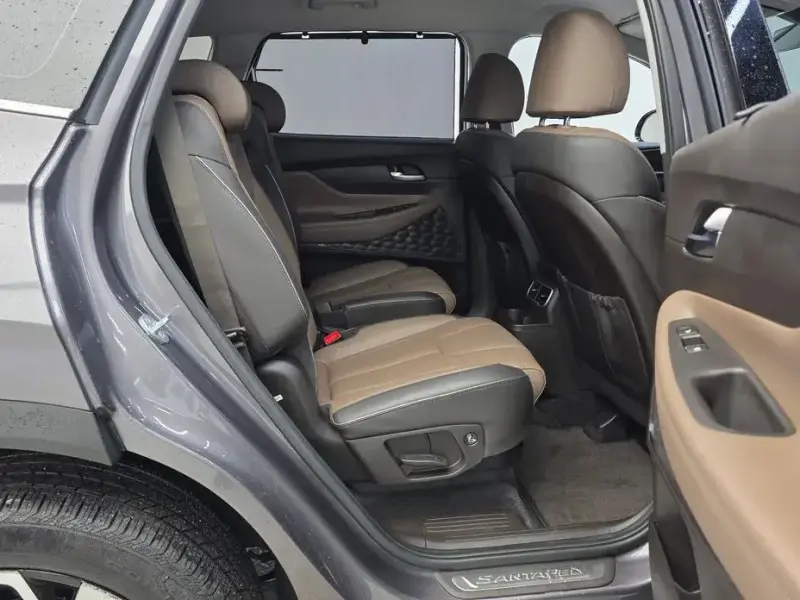 2023 Hyundai Santa Fe с пробегом 44 170 км