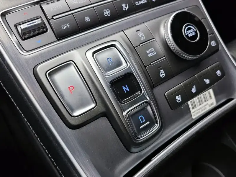 2021 Hyundai Santa Fe с пробегом 25 673 км