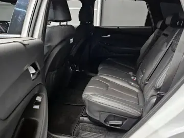2021 Hyundai Santa Fe с пробегом 25 673 км
