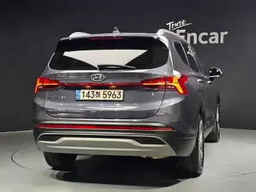 2023 Hyundai Santa Fe с пробегом 84 655 км