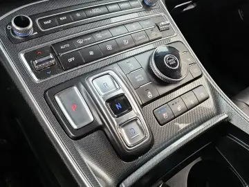 2022 Hyundai Santa Fe с пробегом 112 242 км