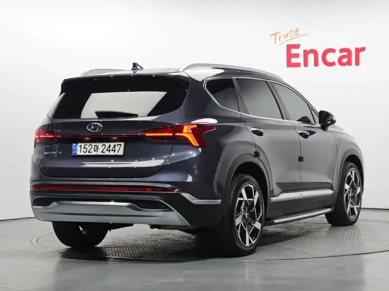 2021 Hyundai Santa Fe с пробегом 49 853 км