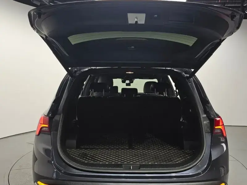 2021 Hyundai Santa Fe с пробегом 49 853 км