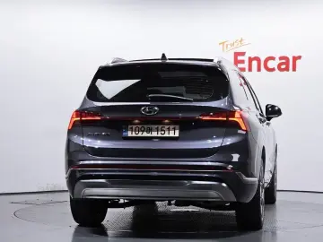 2021 Hyundai Santa Fe с пробегом 44 627 км