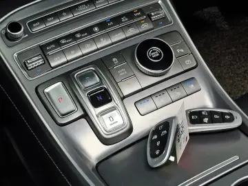2021 Hyundai Santa Fe с пробегом 44 627 км