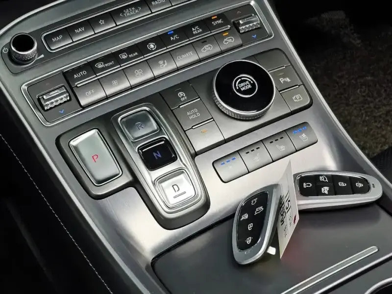 2021 Hyundai Santa Fe с пробегом 44 627 км