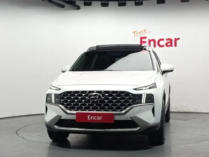 2023 Hyundai Santa Fe с пробегом 37 845 км
