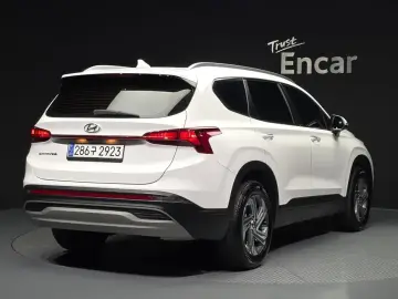2021 Hyundai Santa Fe с пробегом 114 065 км