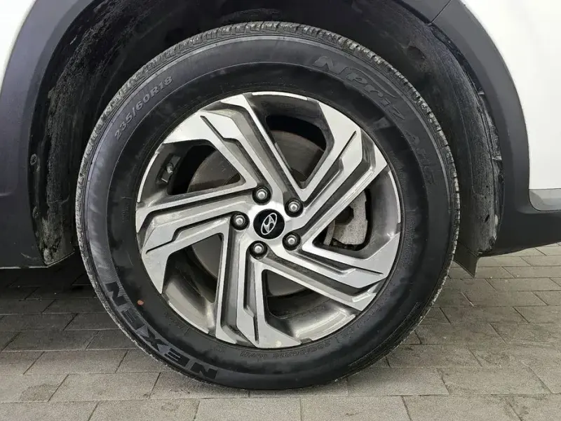 2022 Hyundai Santa Fe с пробегом 77 949 км