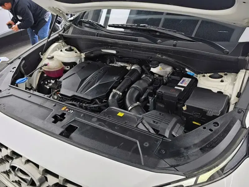 2022 Hyundai Santa Fe с пробегом 77 949 км
