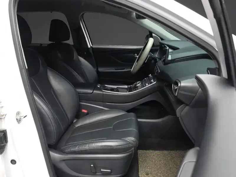 2021 Hyundai Santa Fe с пробегом 114 065 км