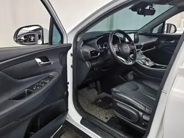 2022 Hyundai Santa Fe с пробегом 77 949 км
