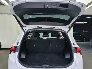 2022 Hyundai Santa Fe с пробегом 77 949 км